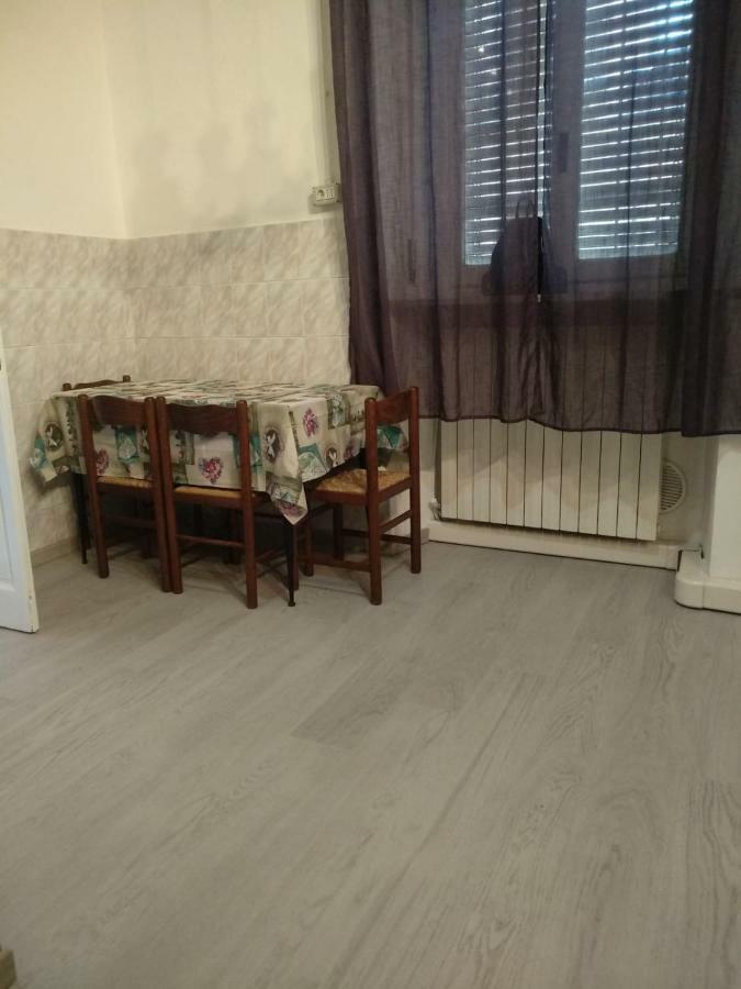 Cardano Apartment Павия Екстериор снимка