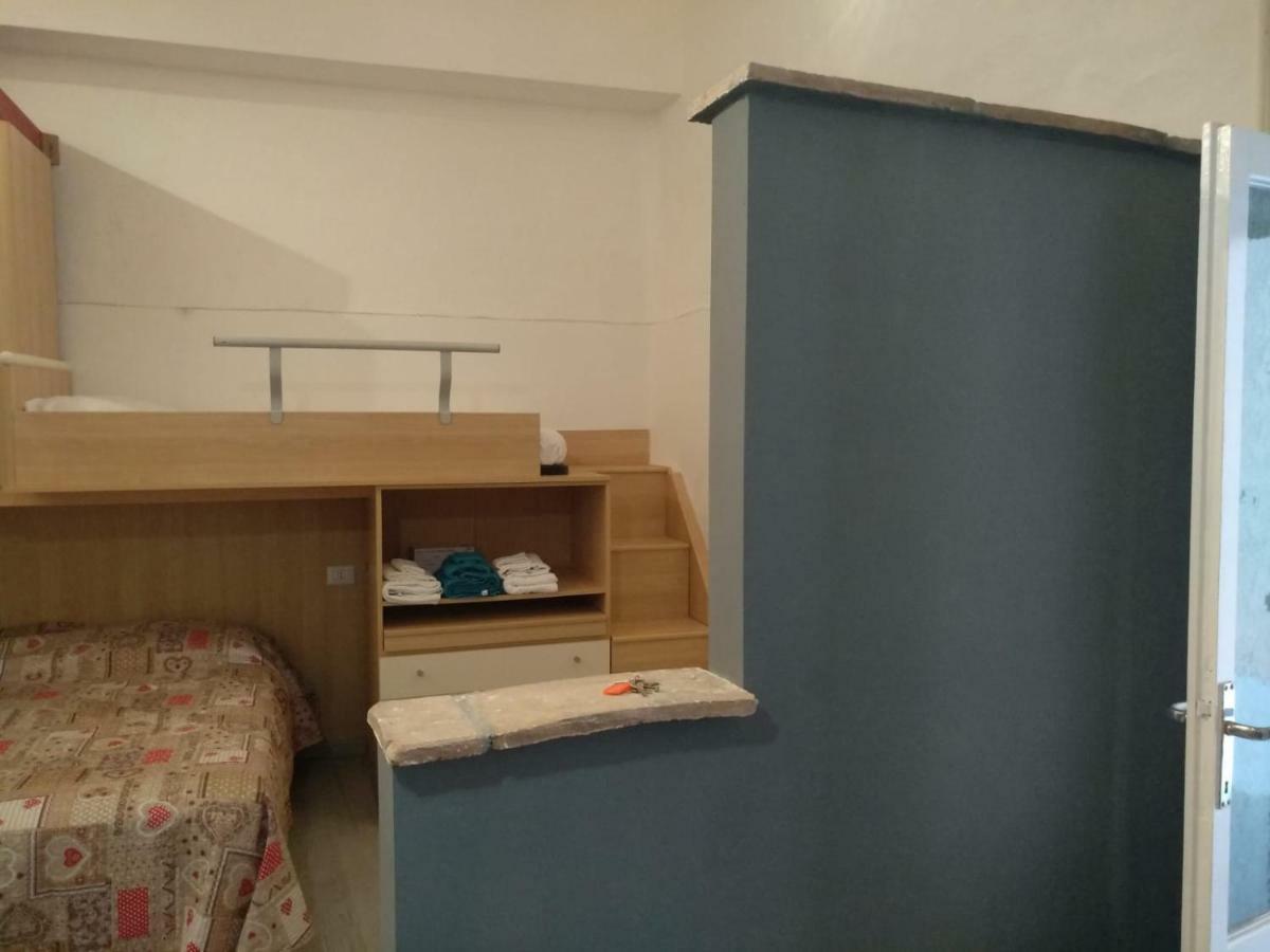 Cardano Apartment Павия Екстериор снимка