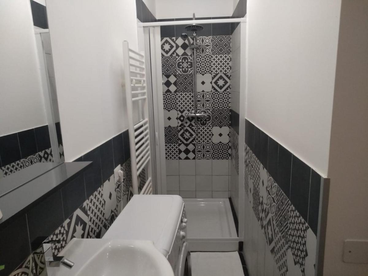 Cardano Apartment Павия Екстериор снимка